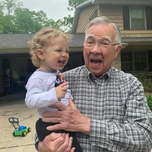 Meet your Posher, Sam